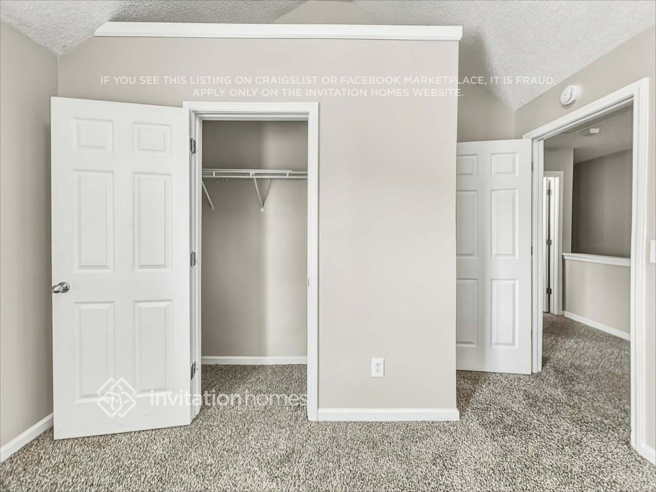 345 Barshay Dr - Photo 4 of 20