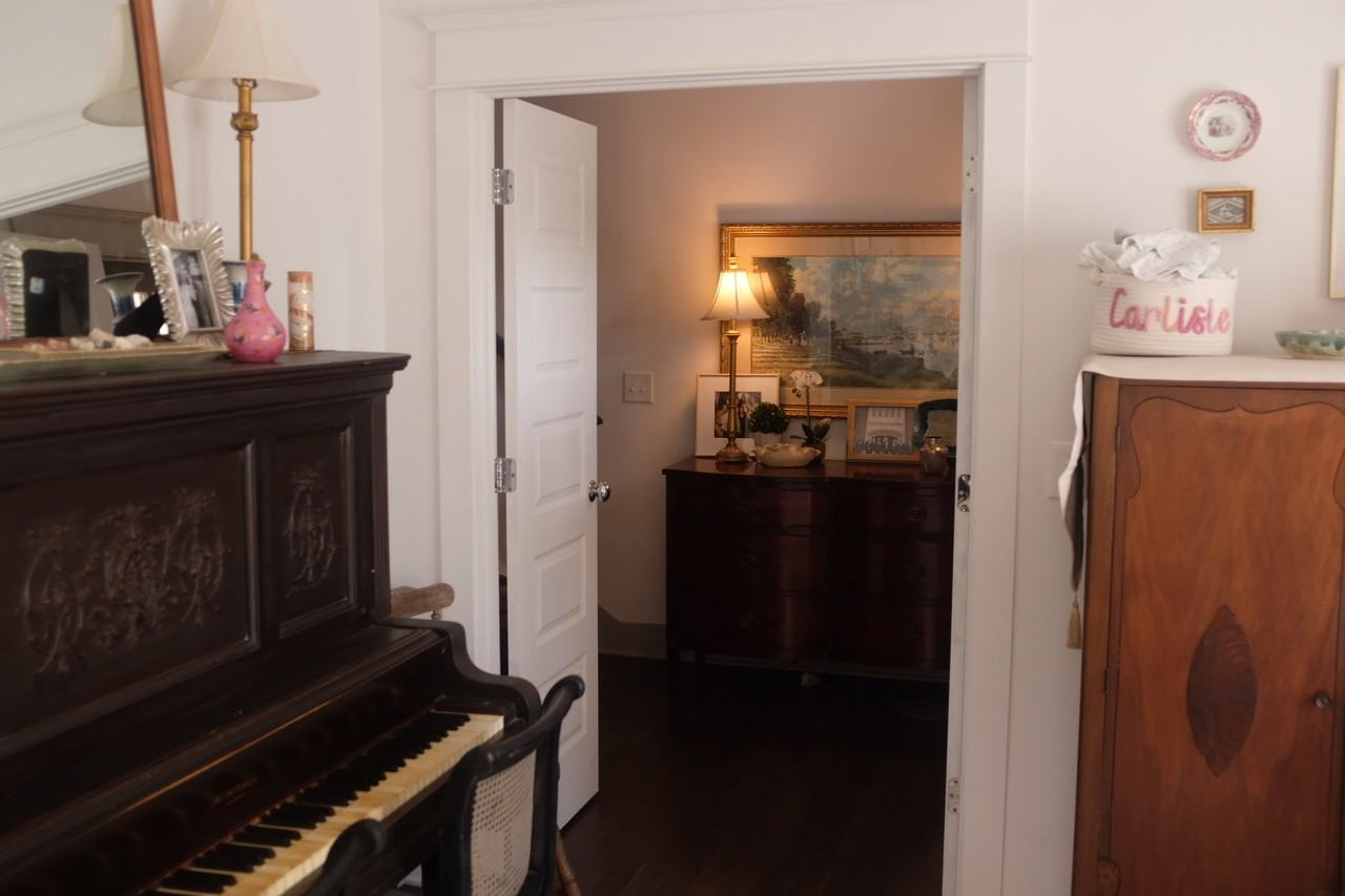 622B Annex Ave #B - Photo 3 of 39