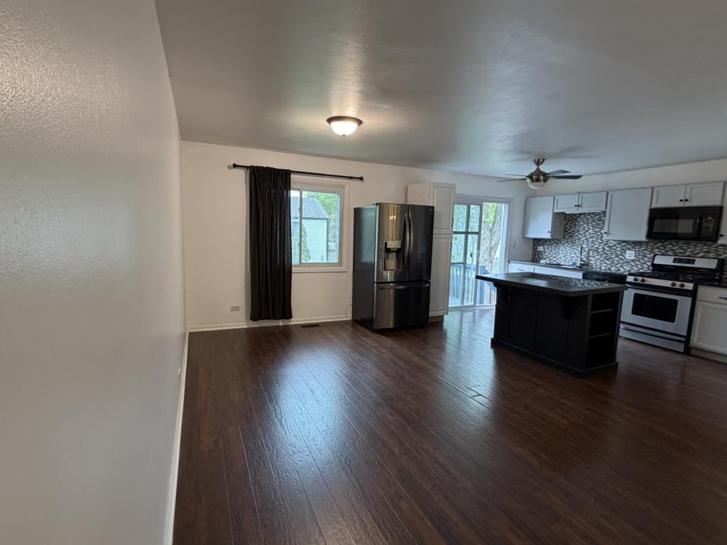 284 Hill Ave - Photo 6 of 38