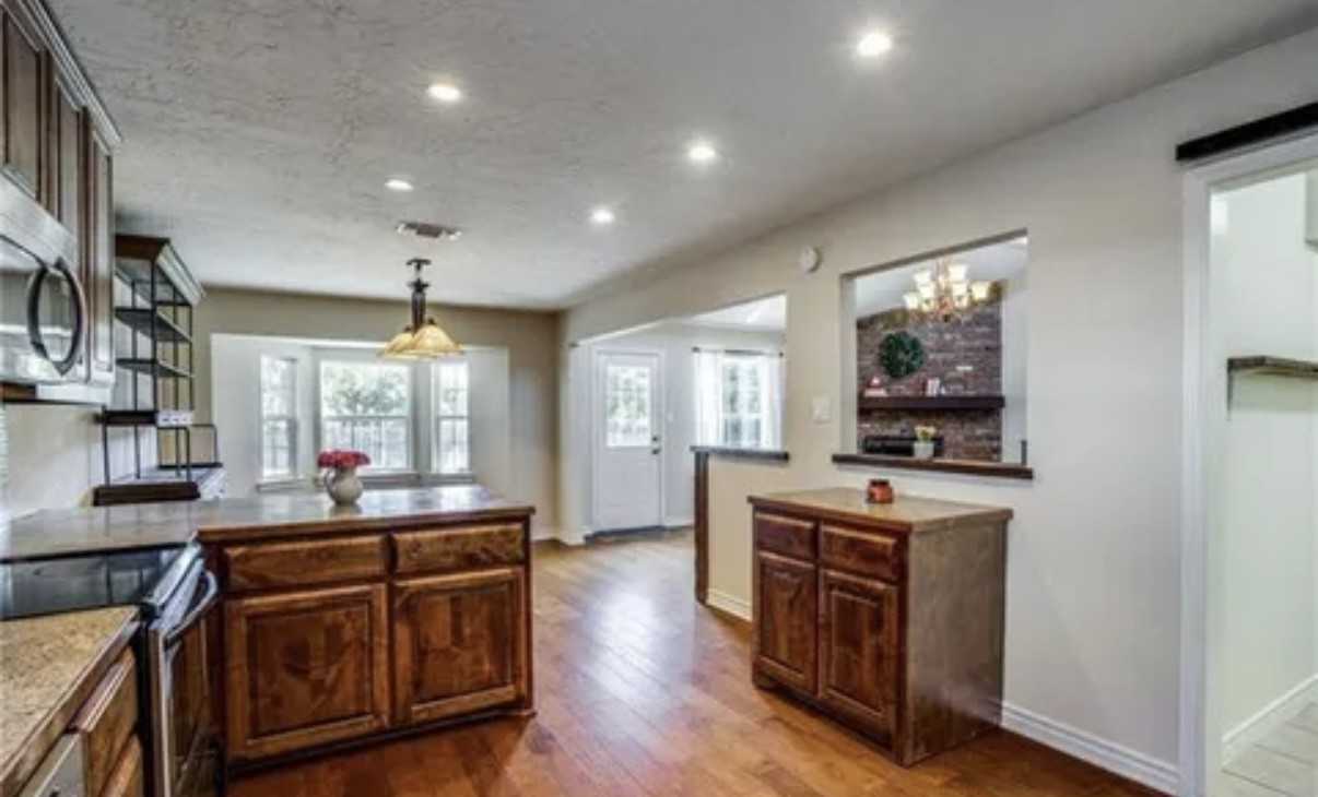 5608 Jamaica Circle - Photo 5 of 23