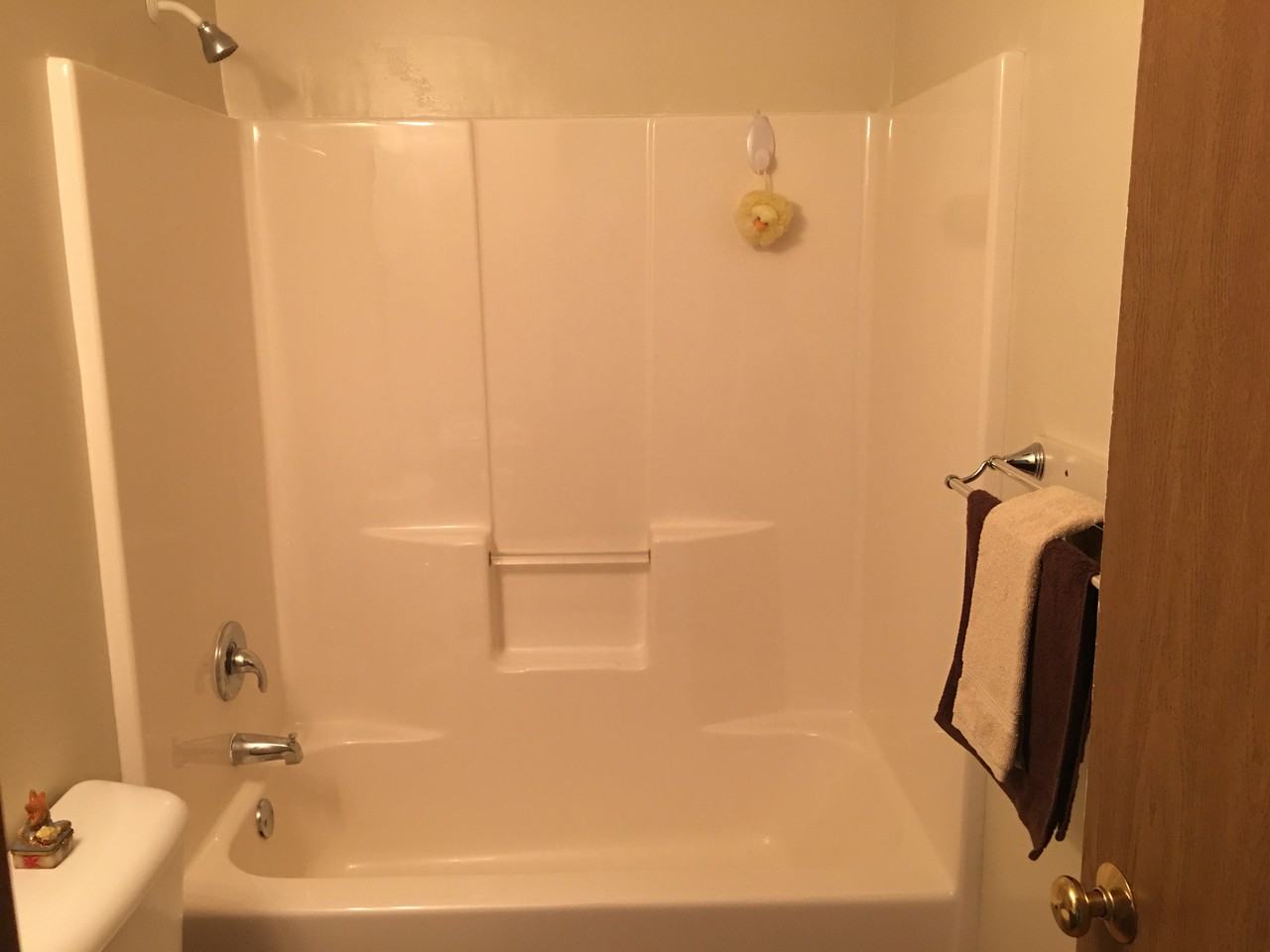 334 Oakdale Circle - Photo 5 of 11
