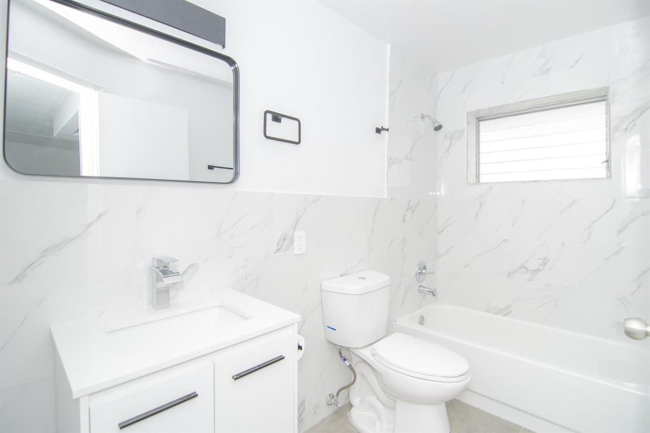 6150 Southwest 37th Street #1-20 - Photo 4 of 4