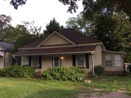 featured image of 605 W South Main St