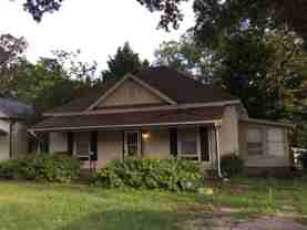 605 W South Main St - Photo 1 of 1