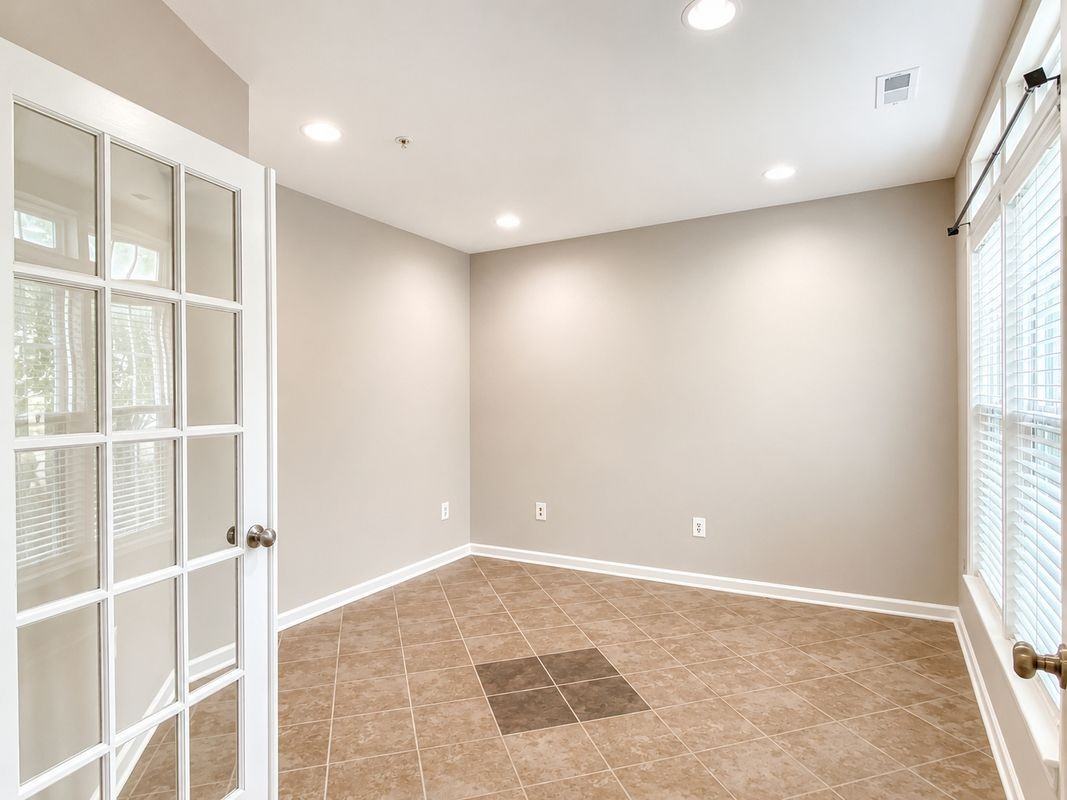 1743 Theale Way - Photo 3 of 27