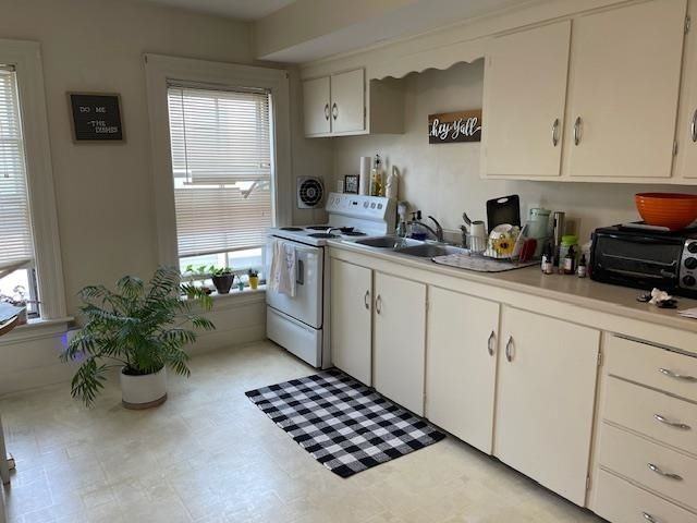 63 Brook St ##5 - Photo 6 of 9