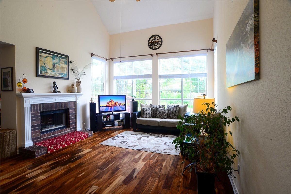 2405 Raintree Path - Photo 5 of 24
