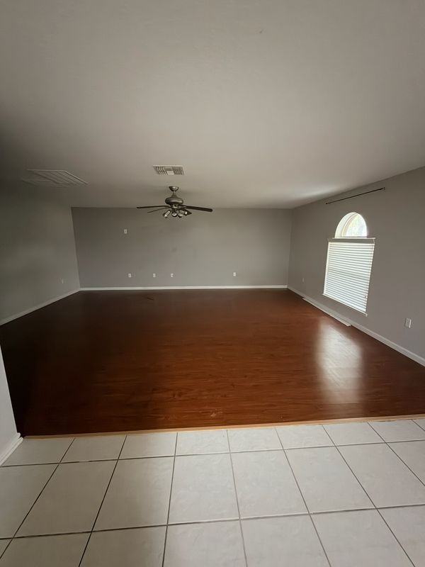 1312 Hawks Nest Ave - Photo 3 of 8