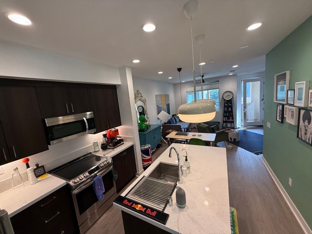 5079 Cedar Ave - Photo 3 of 11