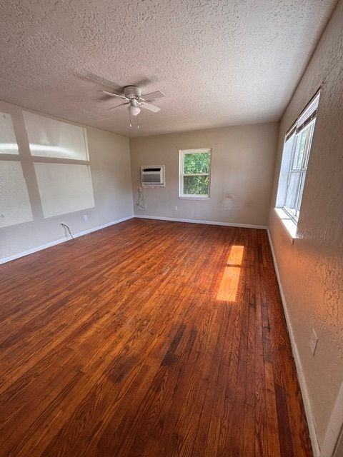 1901 N Kepler Rd - Photo 7 of 7