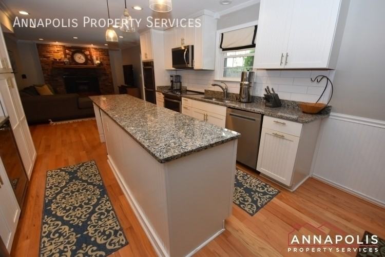 552 Benforest Dr - Photo 4 of 34