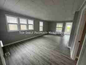 3632 Cambridge St - Photo 1 of 1