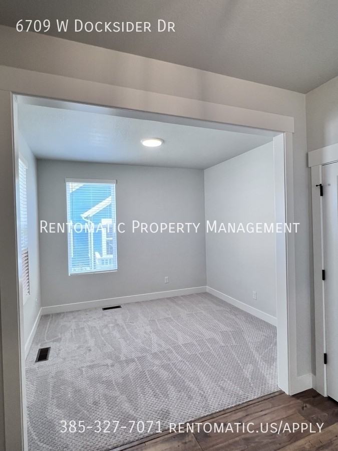 6709 W Docksider Dr - Photo 5 of 15