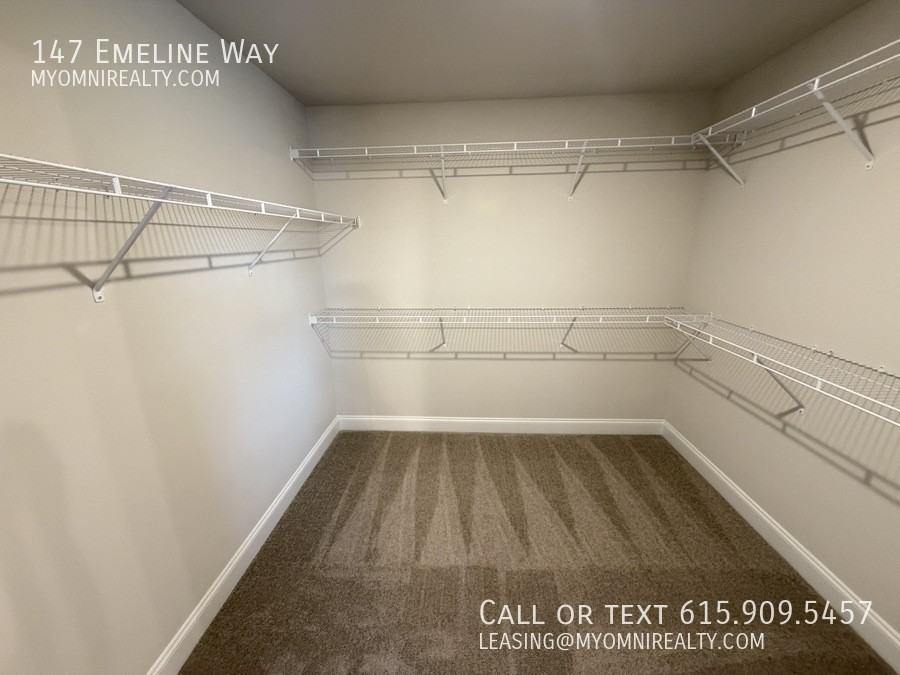 147 Emeline Way - Photo 4 of 40
