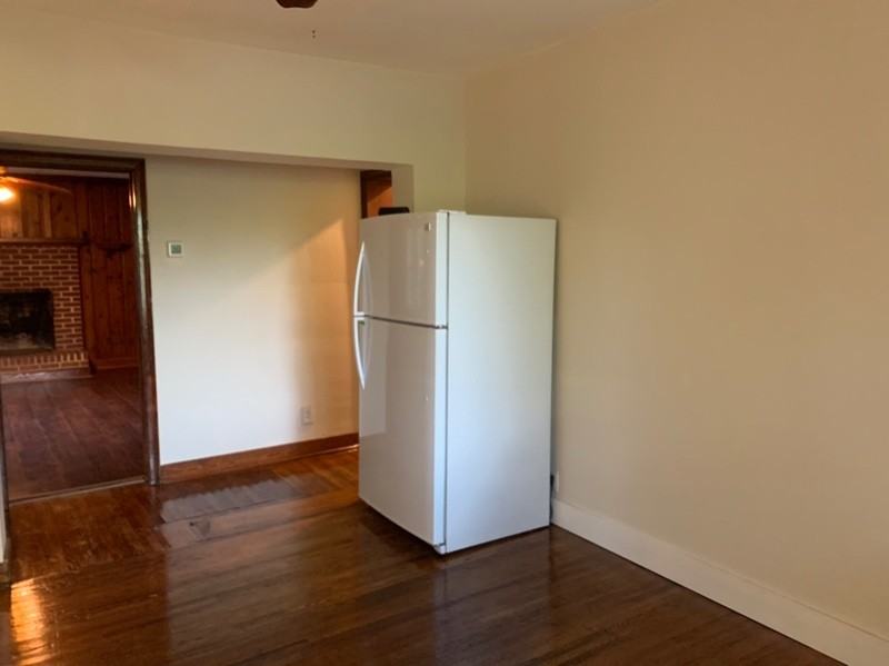 2308 Courthouse Rd - Photo 4 of 19