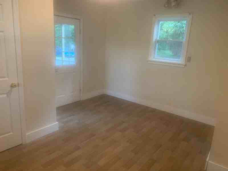 2308 Courthouse Rd - Photo 6 of 19