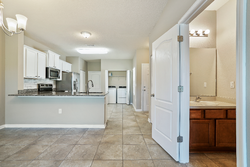 727 Servia Dr - Photo 7 of 23