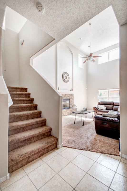 1316 Bernardo Ct Ne - Photo 5 of 32