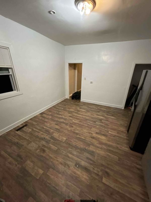 45 1/2 Rodgers Ave #1 - Photo 5 of 8