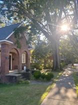 1402 Victoria St - Photo 1 of 1