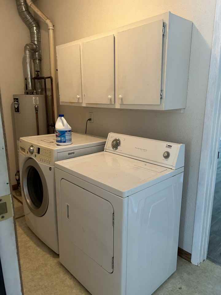 123 Michigan Ave - Photo 2 of 8