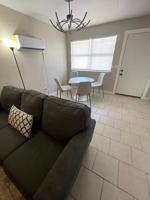 featured image of 222 N Hoke St #4