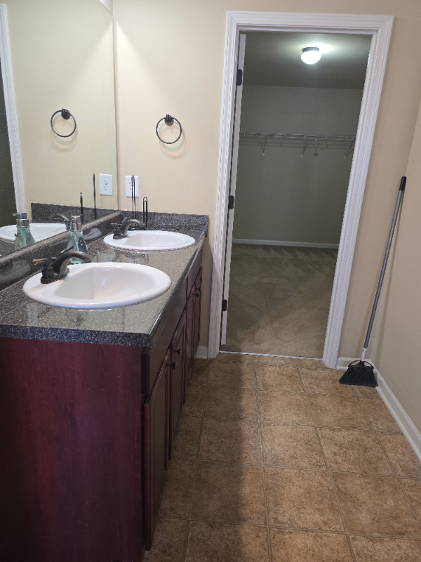 2797 Huntcliffe Dr - Photo 7 of 18