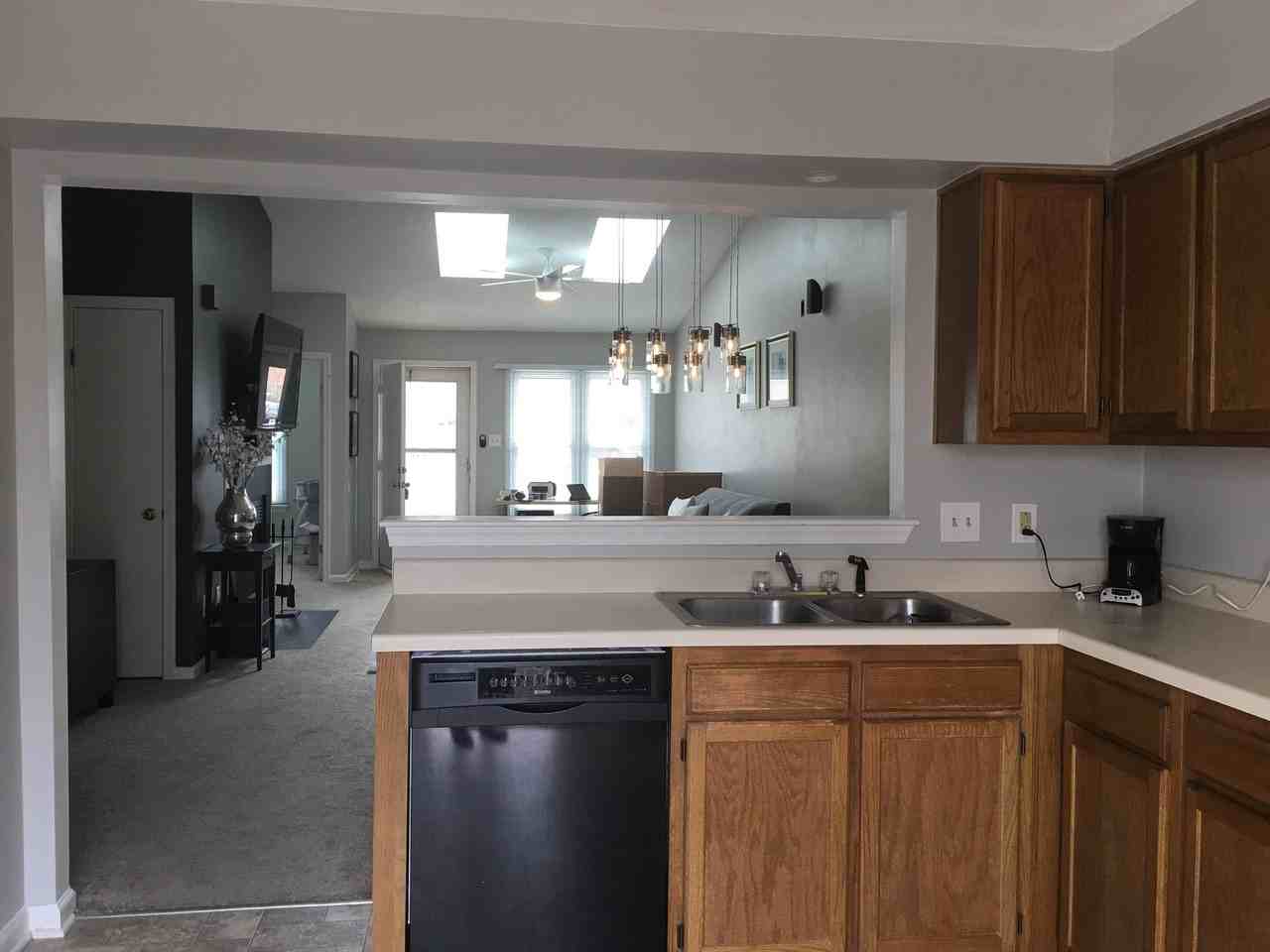 325 Brisa Dr - Photo 5 of 8