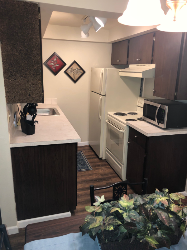 1104 S Jefferson St #204 - Photo 2 of 10
