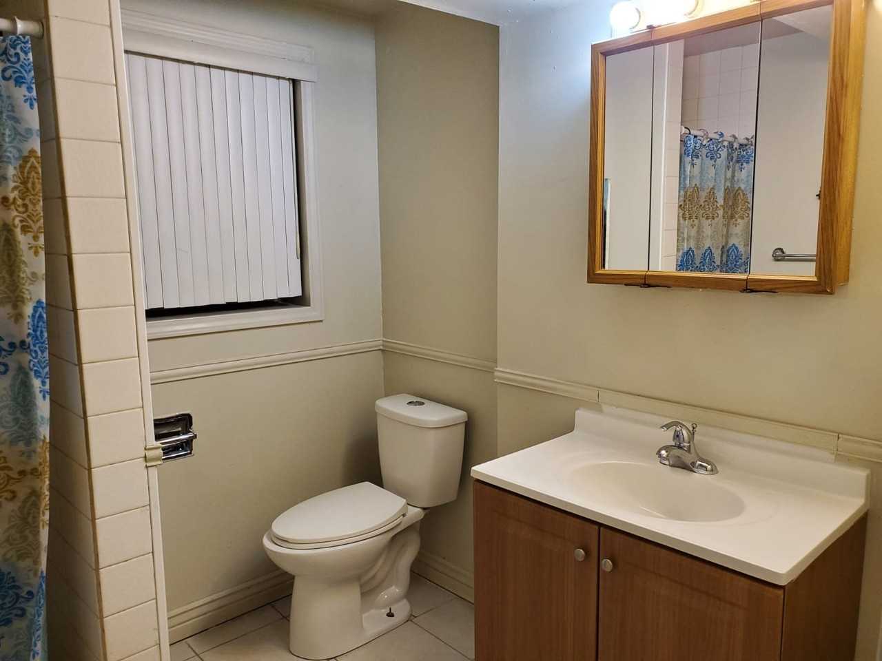 627 N Sir Michael Dr - Photo 3 of 3