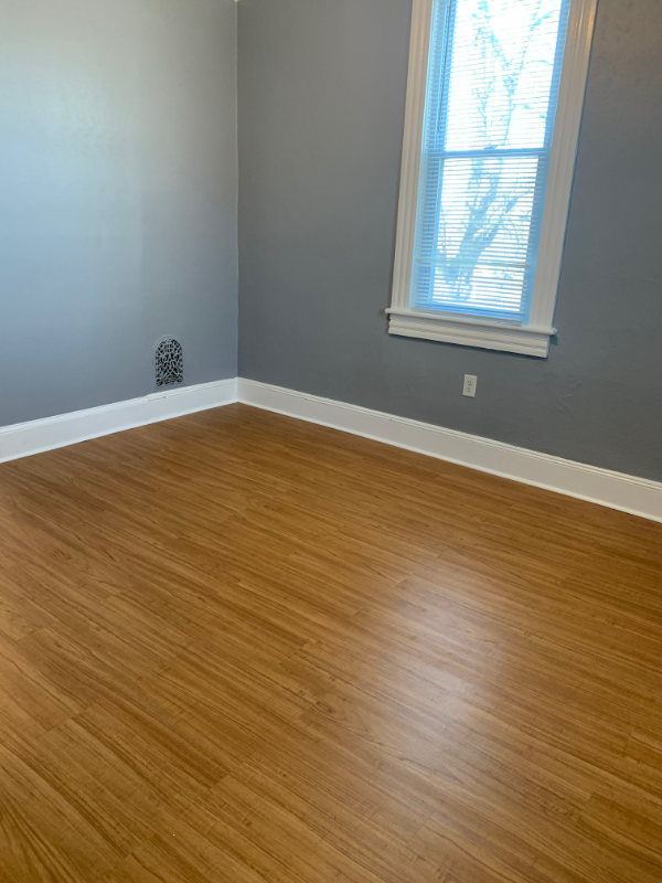 415 W Grove St #1308 - Photo 3 of 10
