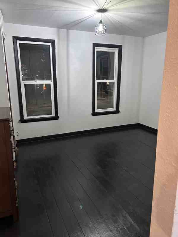 1203 1/2 7th Ave #3 - Photo 4 of 10
