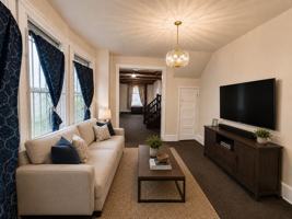 featured image of 3521 N 16th St