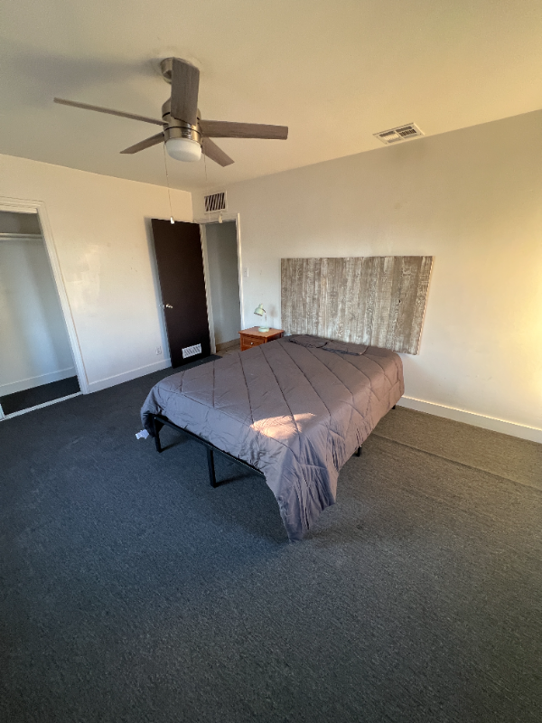 4213 N Westview Dr - Photo 2 of 11