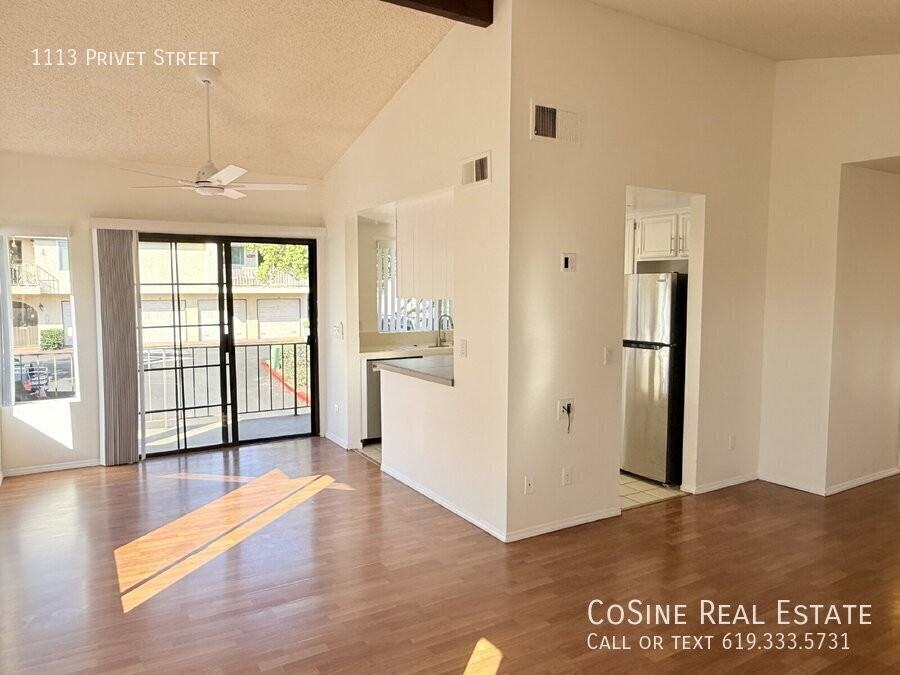 1113 Privet St - Photo 4 of 21