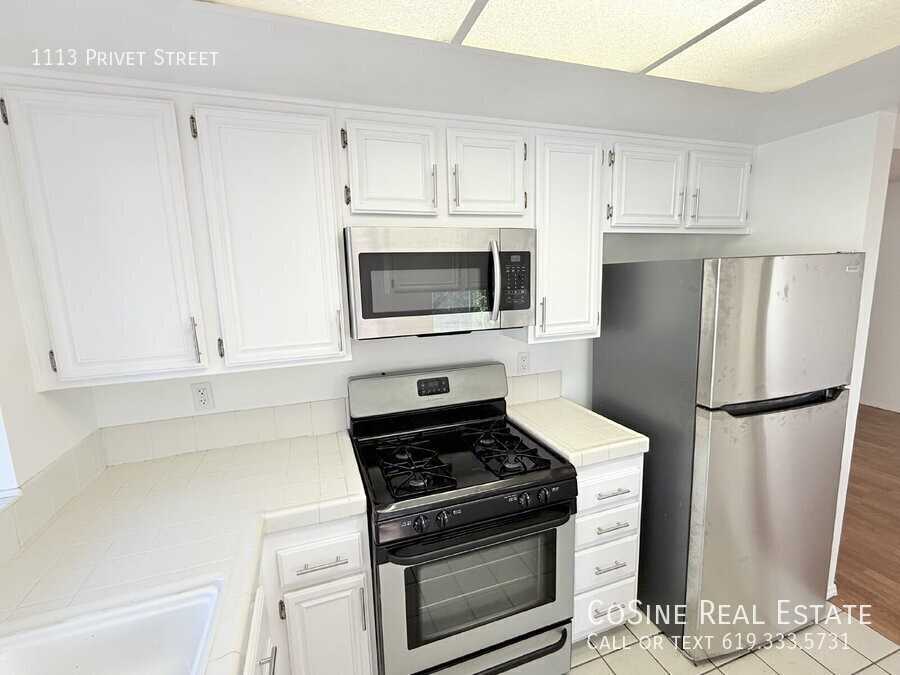 1113 Privet St - Photo 7 of 21
