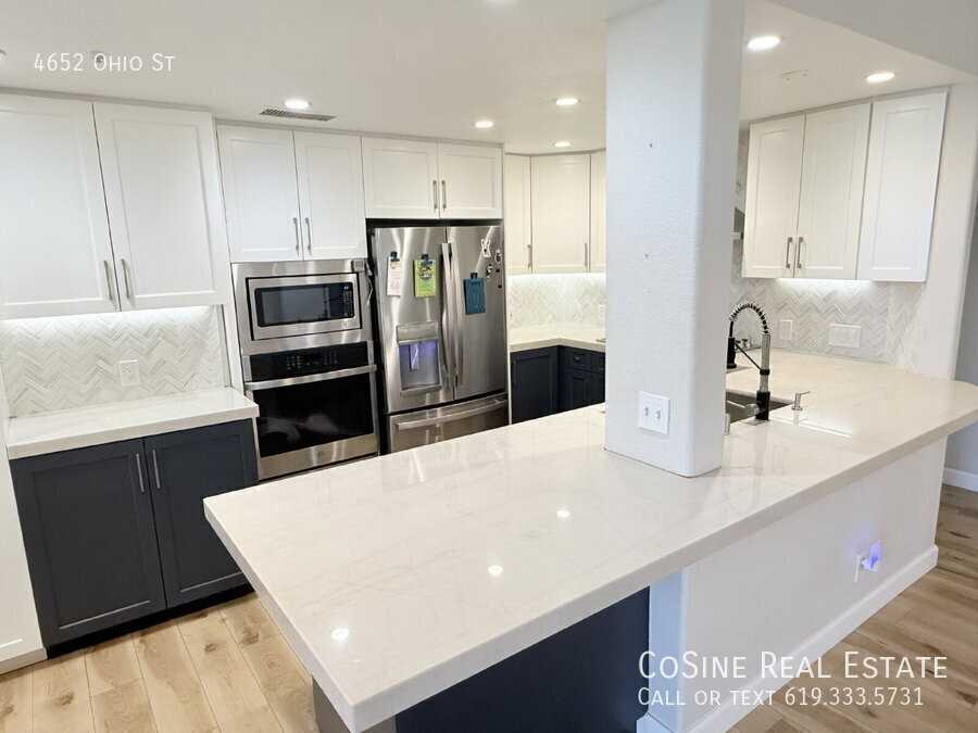 4652 Ohio St - Photo 3 of 19