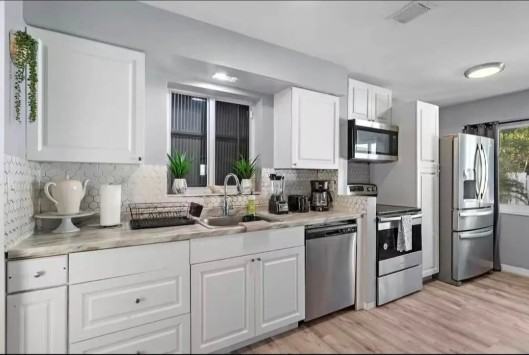 420 Se 9th Ct - Photo 7 of 9