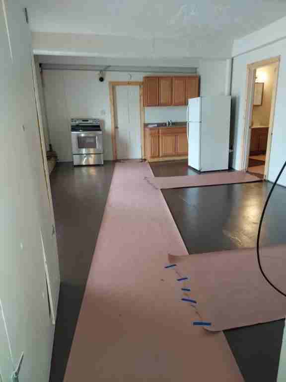 403 S Van Buren Ave - Photo 2 of 5