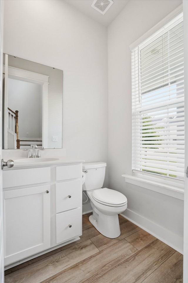 392 Parish Farms Dr - Photo 3 of 20