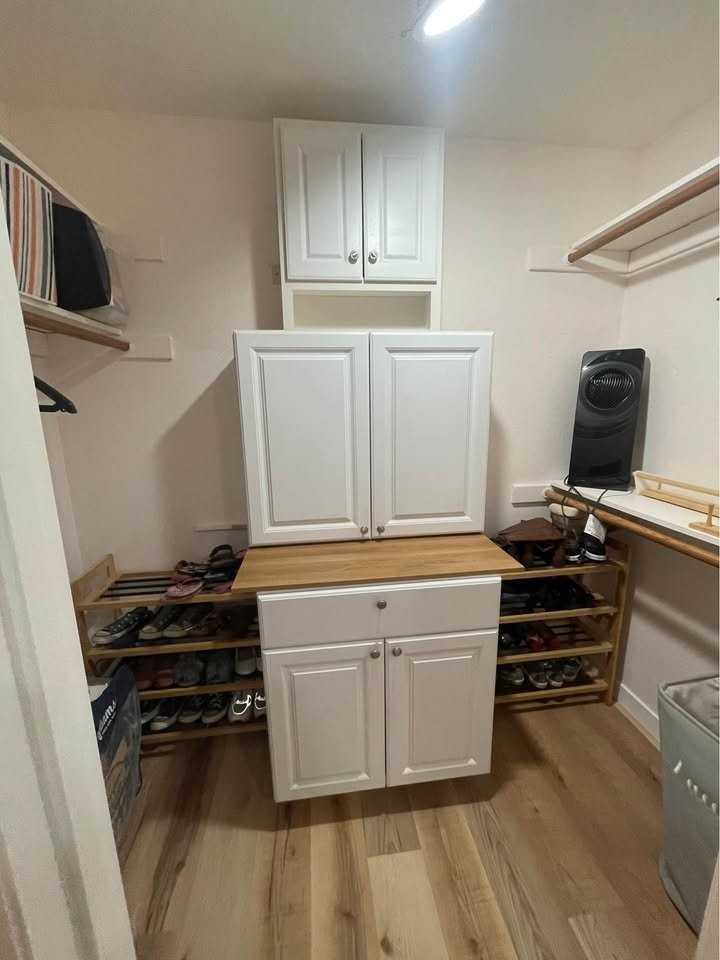 942 Ruby Dr #C - Photo 3 of 10