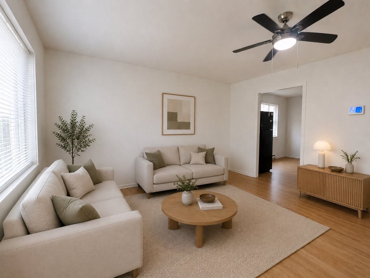 2541 Saint Peter St - Photo 3 of 19