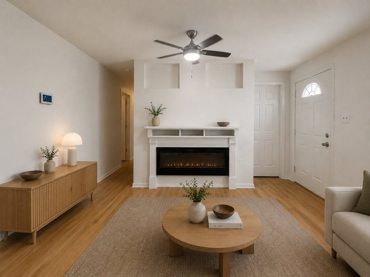 2541 Saint Peter St - Photo 4 of 19