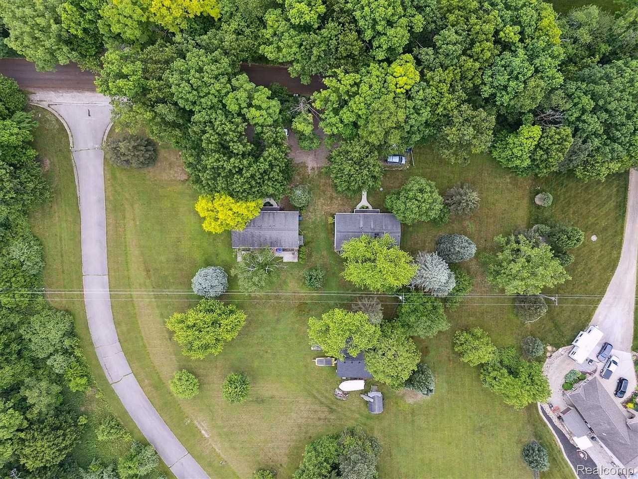 10457 Eagle Rd #4 - Photo 3 of 18
