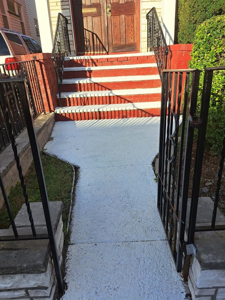 283 Pomona Ave - Photo 2 of 4