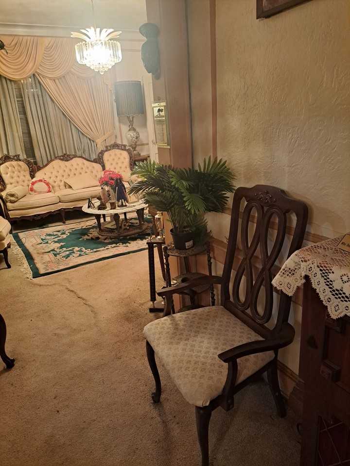 283 Pomona Ave - Photo 3 of 4