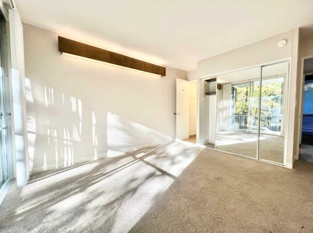 667 Mcvey Ave #103 - Photo 7 of 11