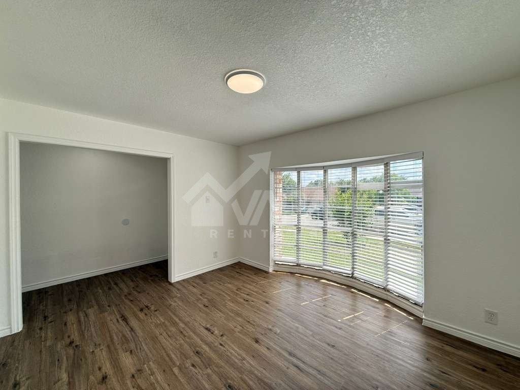 14338 Ridge Point Dr - Photo 6 of 18