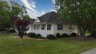 204 Henrys Mill Dr - Photo 1 of 1