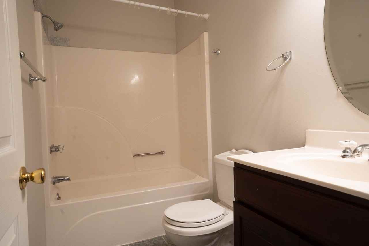 204 Henrys Mill Dr - Photo 7 of 14
